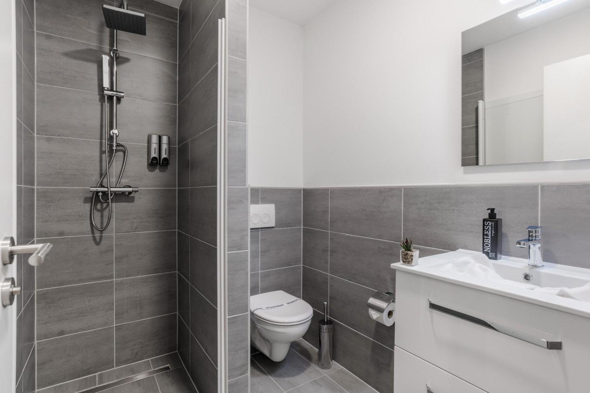 Hotel Montenegro Worms Ngoại thất bức ảnh