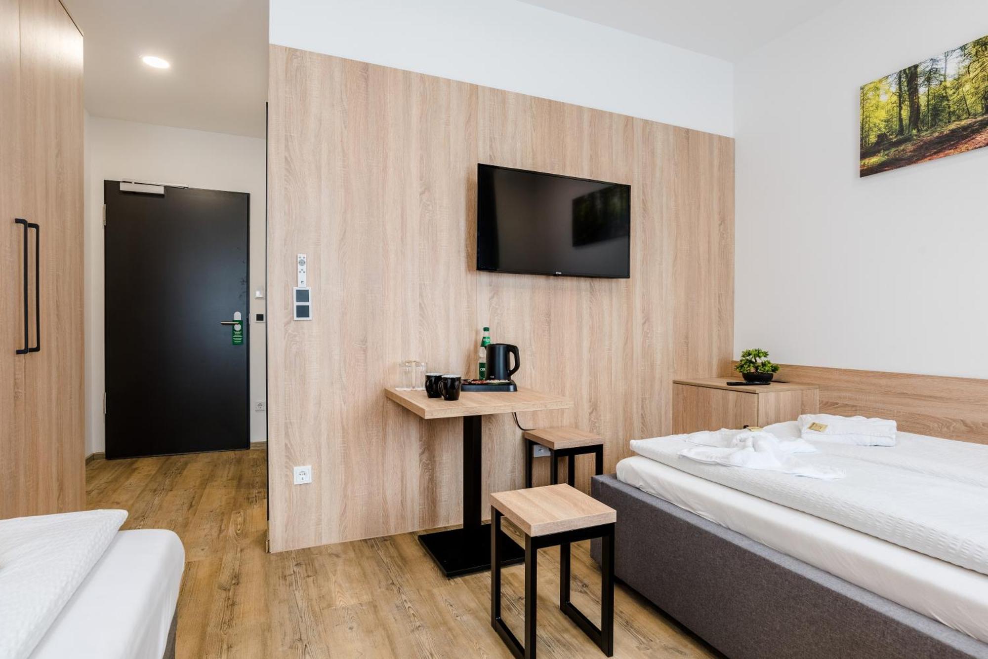 Hotel Montenegro Worms Ngoại thất bức ảnh