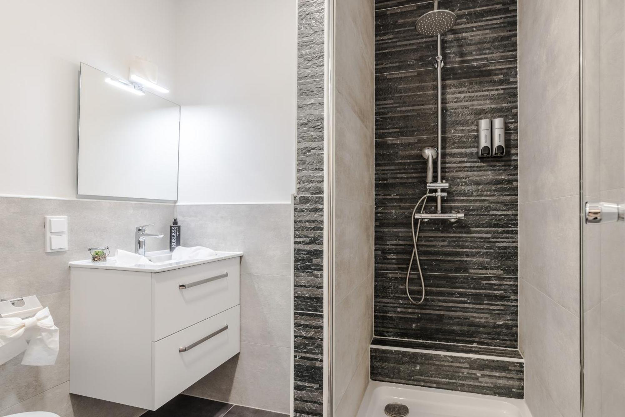 Hotel Montenegro Worms Ngoại thất bức ảnh