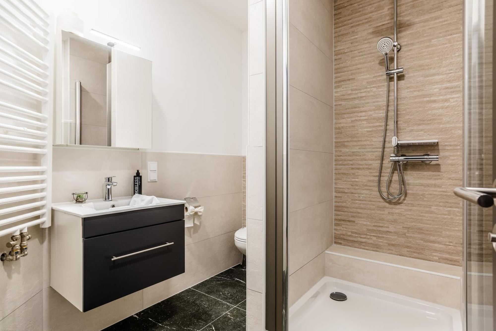 Hotel Montenegro Worms Ngoại thất bức ảnh