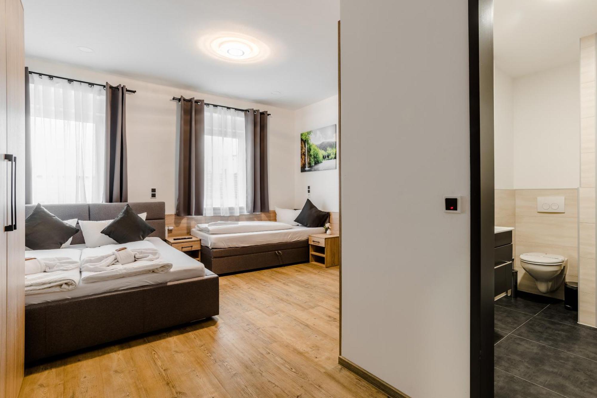 Hotel Montenegro Worms Ngoại thất bức ảnh