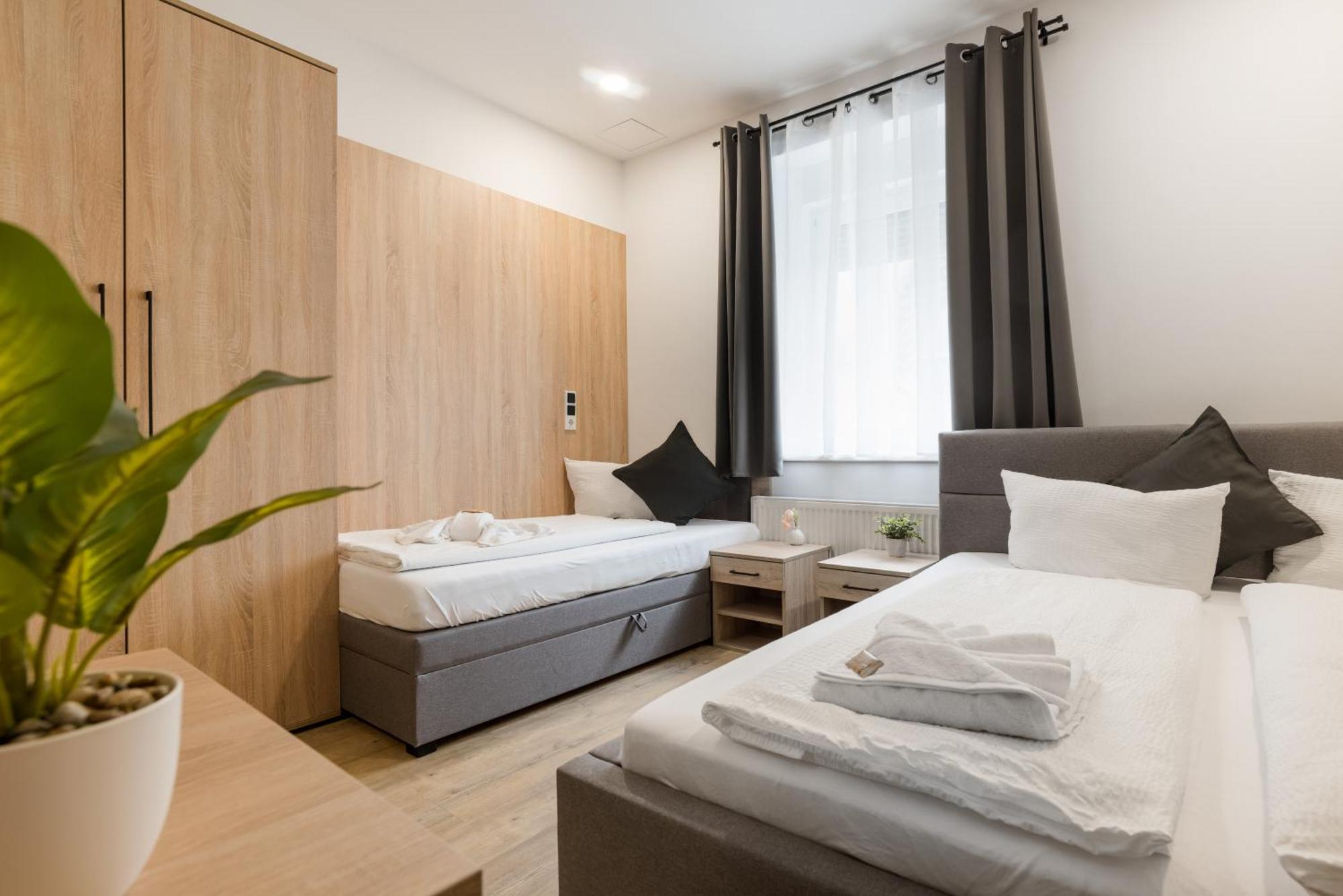 Hotel Montenegro Worms Ngoại thất bức ảnh