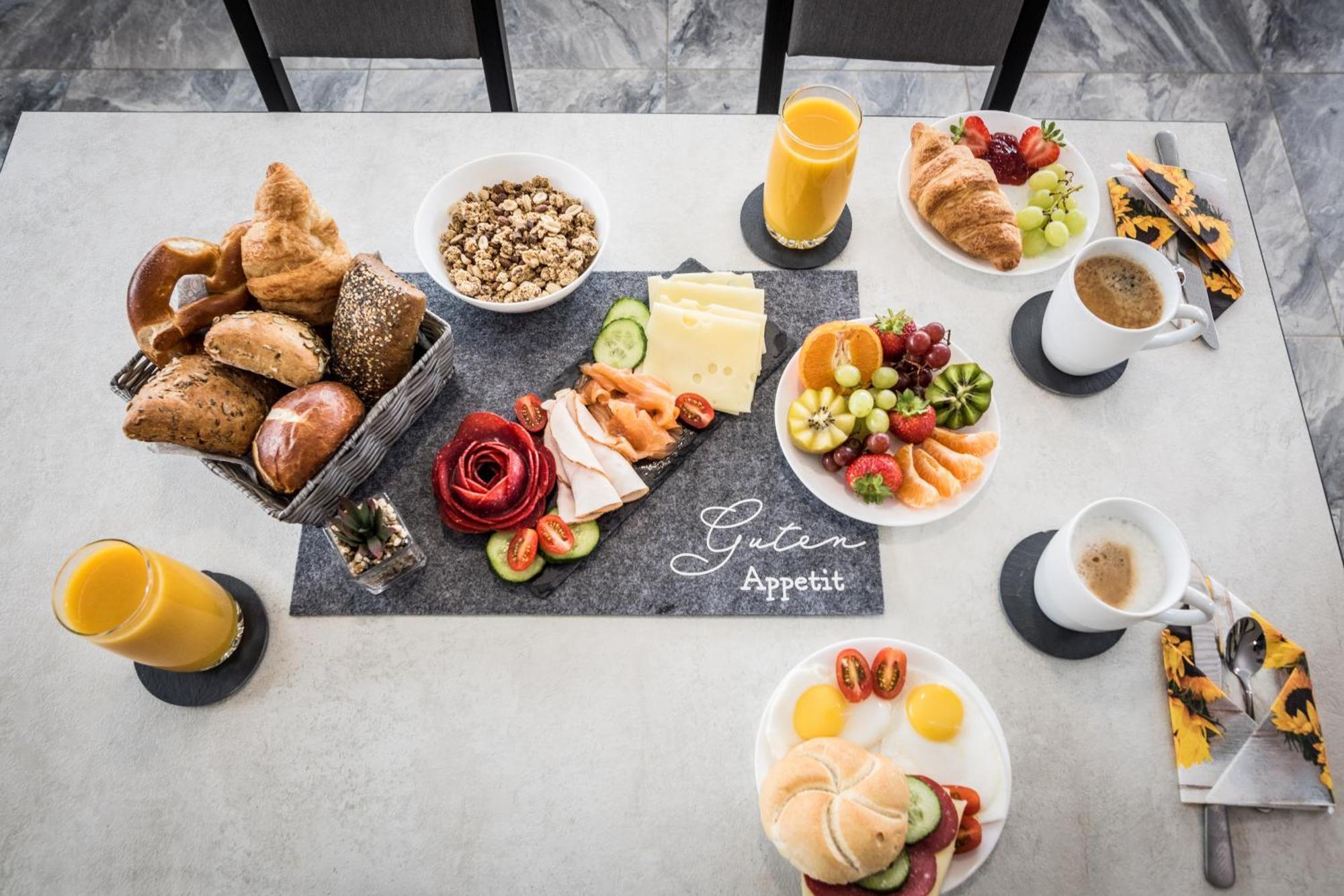 Hotel Montenegro Worms Ngoại thất bức ảnh